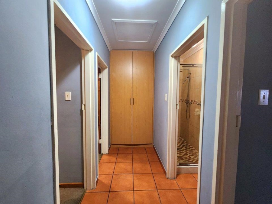 3 Bedroom Property for Sale in Panorama Western Cape